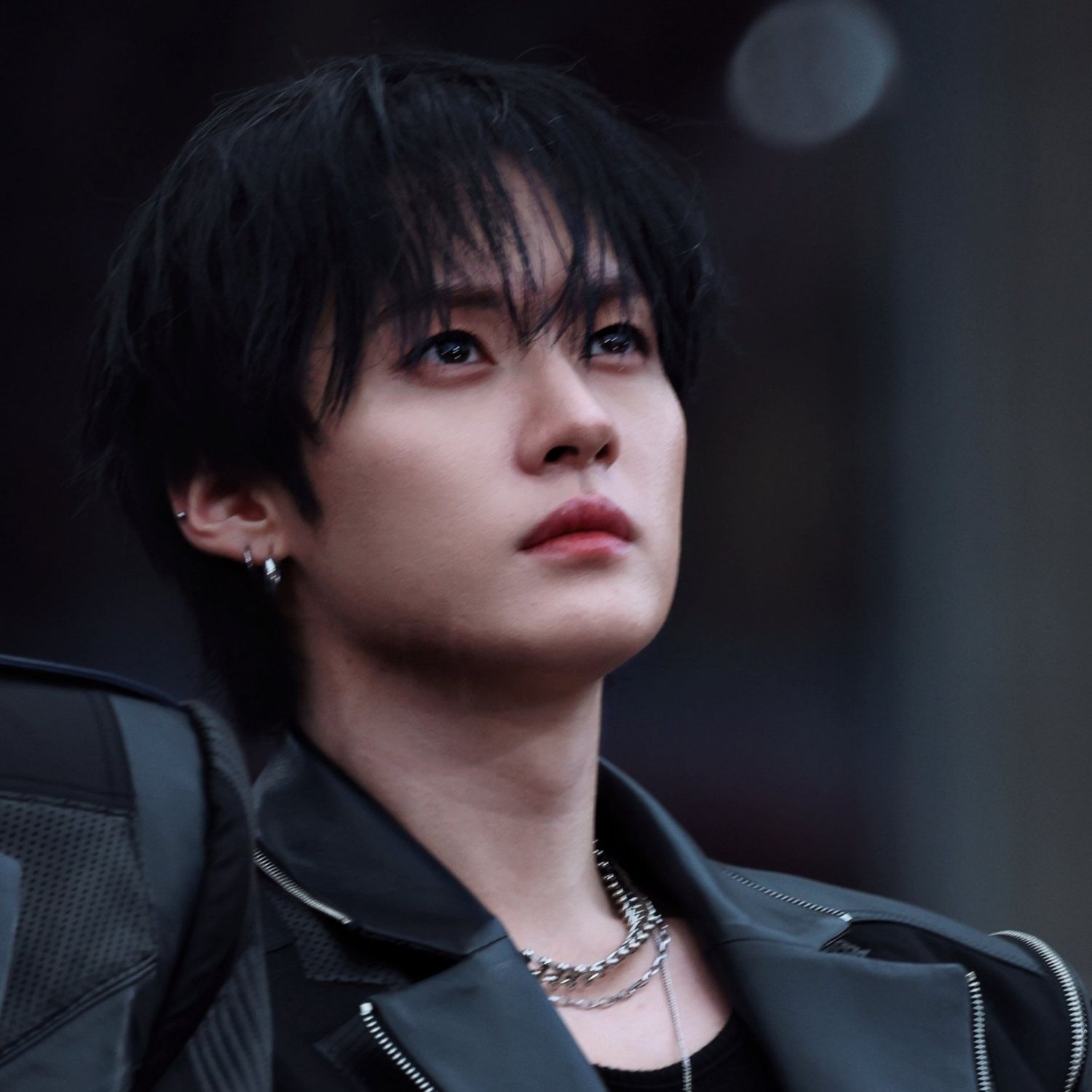 Latest photo of Lee Know (Stray Kids)