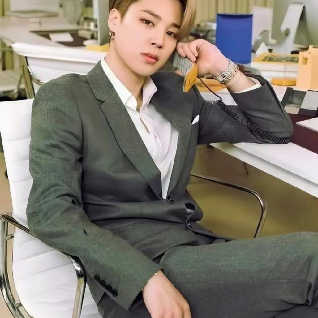 A moment captured by Jimin (BTS)'s fan