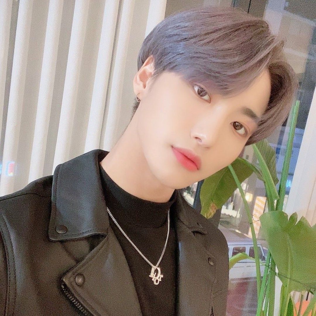 Latest photo of Seonghwa (ATEEZ)