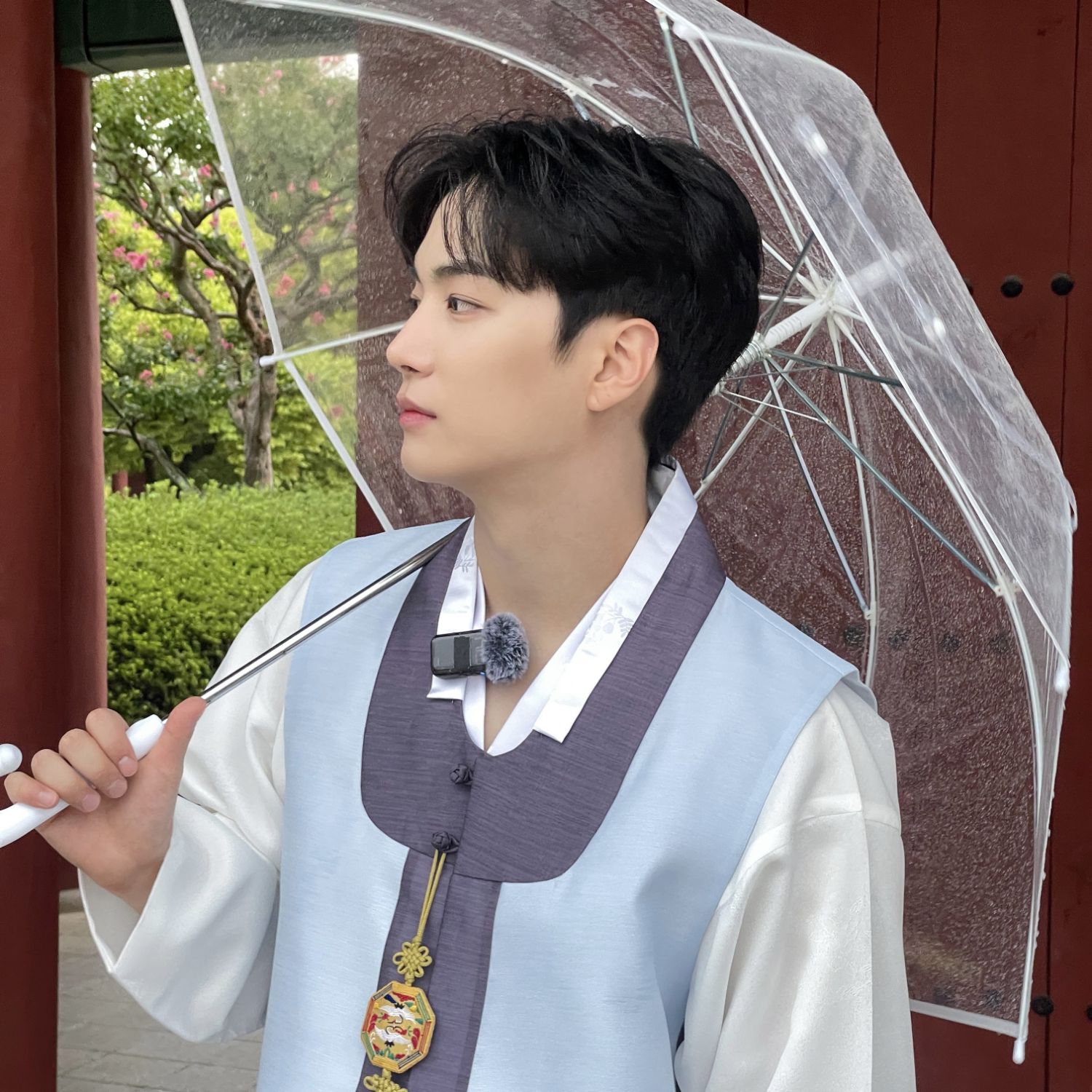Recent activity shot of Kim Jonghyeon