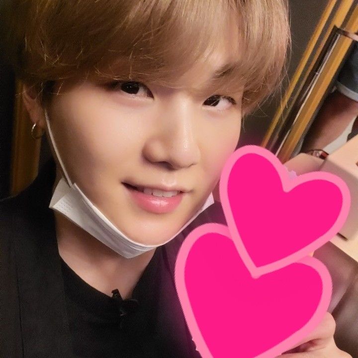 Foto aktivitas terbaru BTS