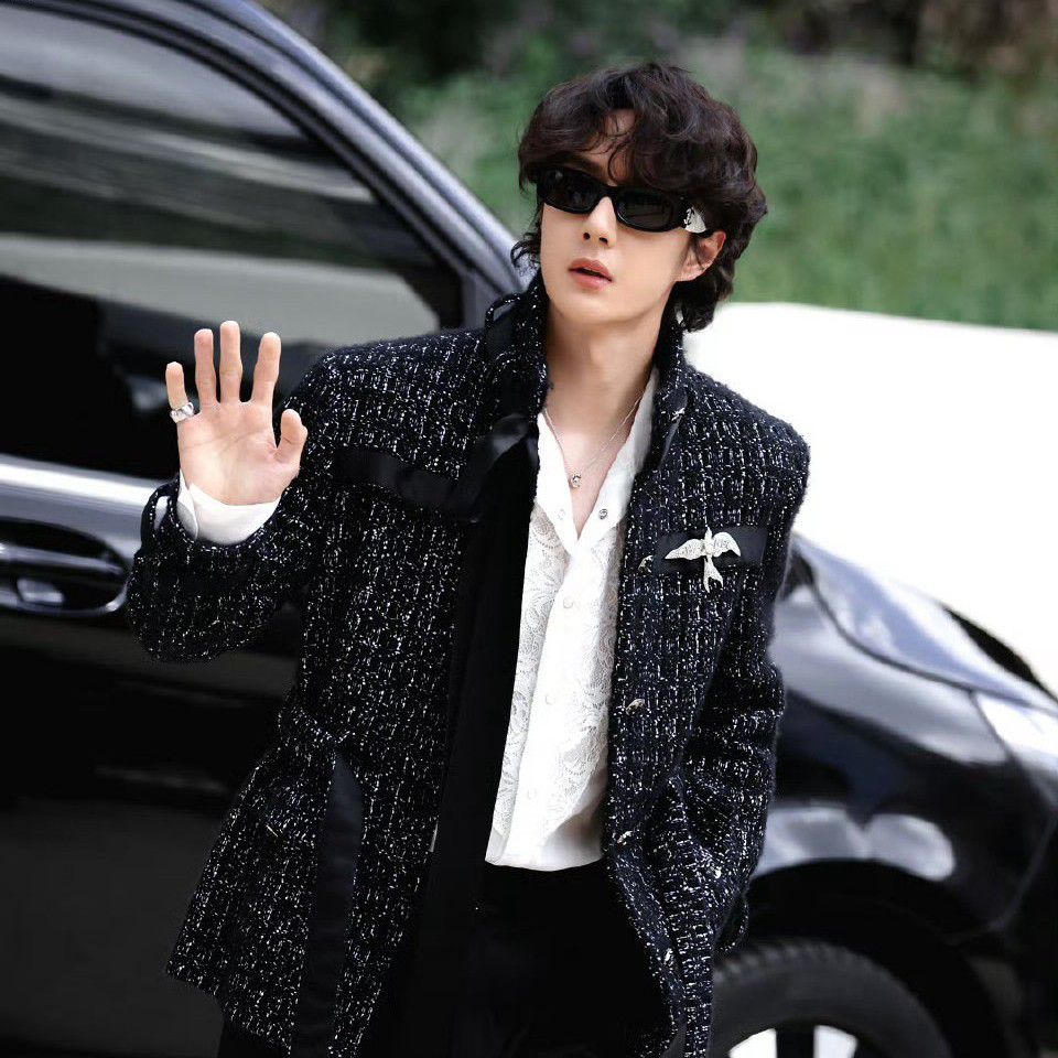 Behind-the-scenes cut of Wang Yibo