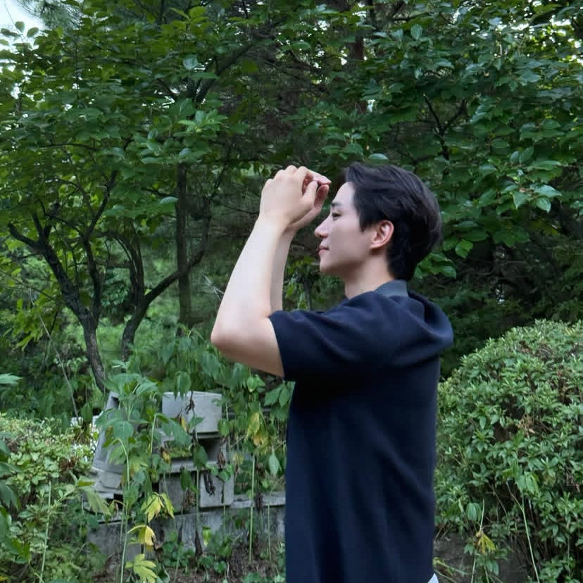 A moment captured by Junho (2PM)'s fan