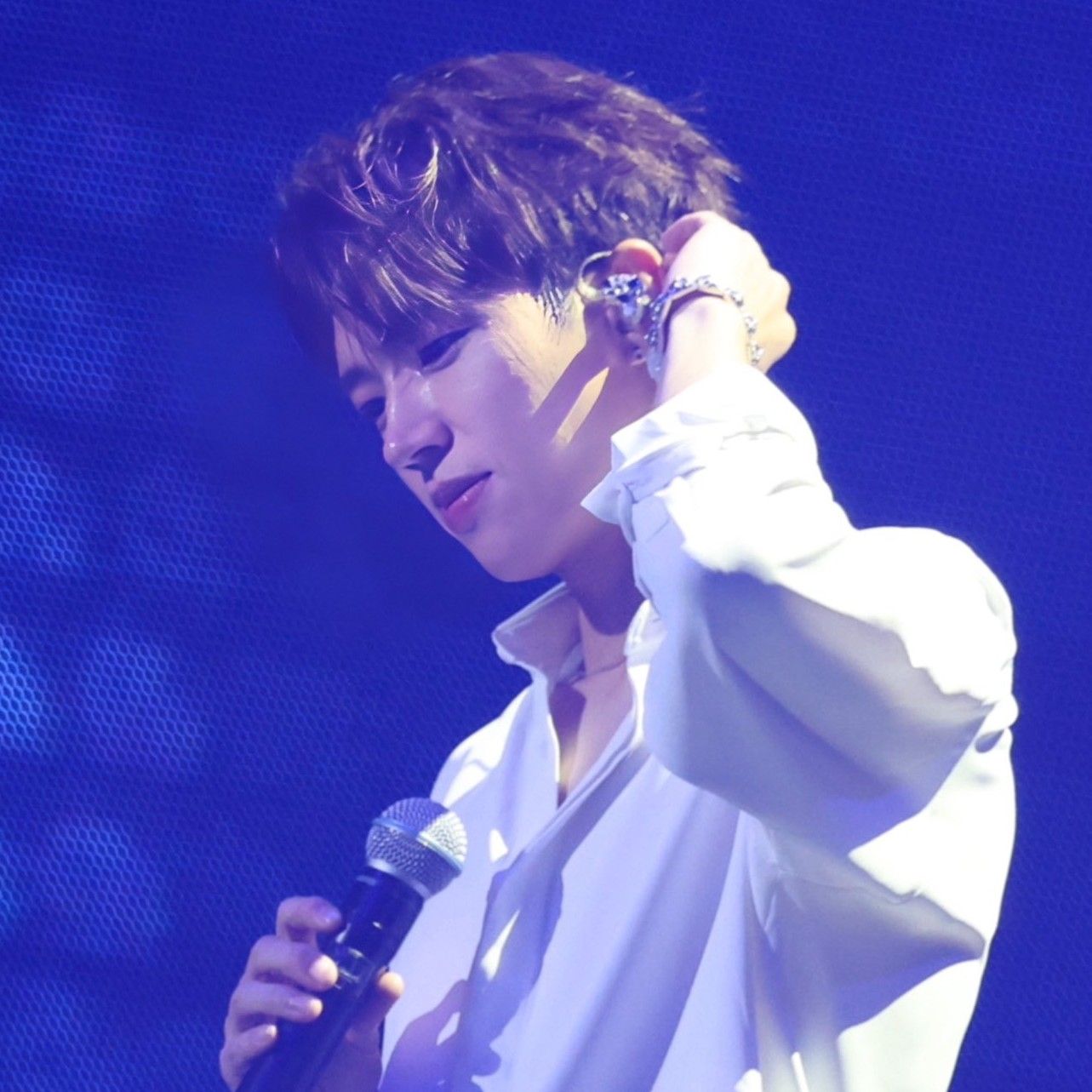 A moment captured by Woohyun (INFINITE)'s fan