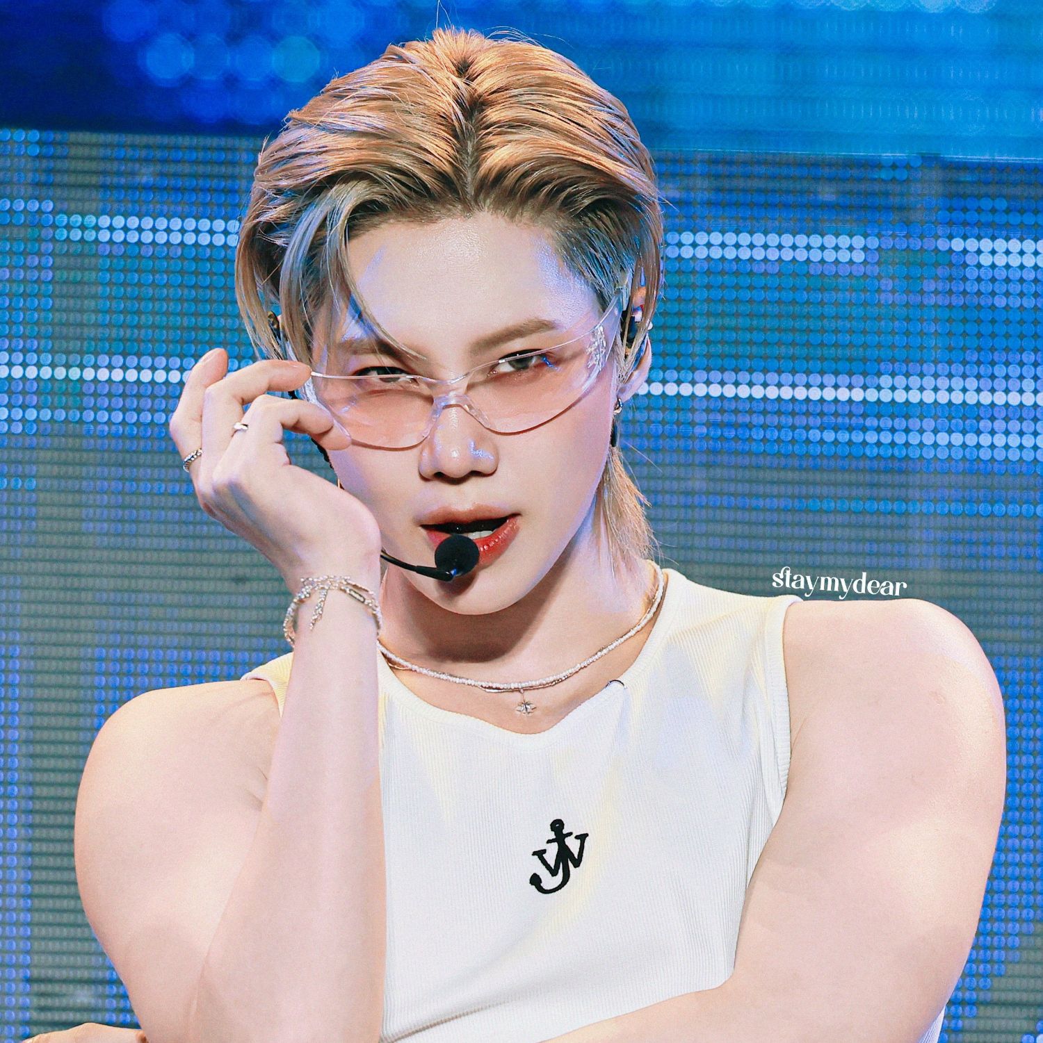 Behind-the-scenes cut of Taemin (SHINee)