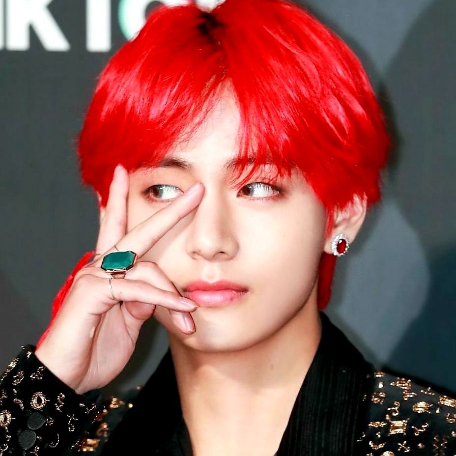 Recent activity shot of V (BTS)