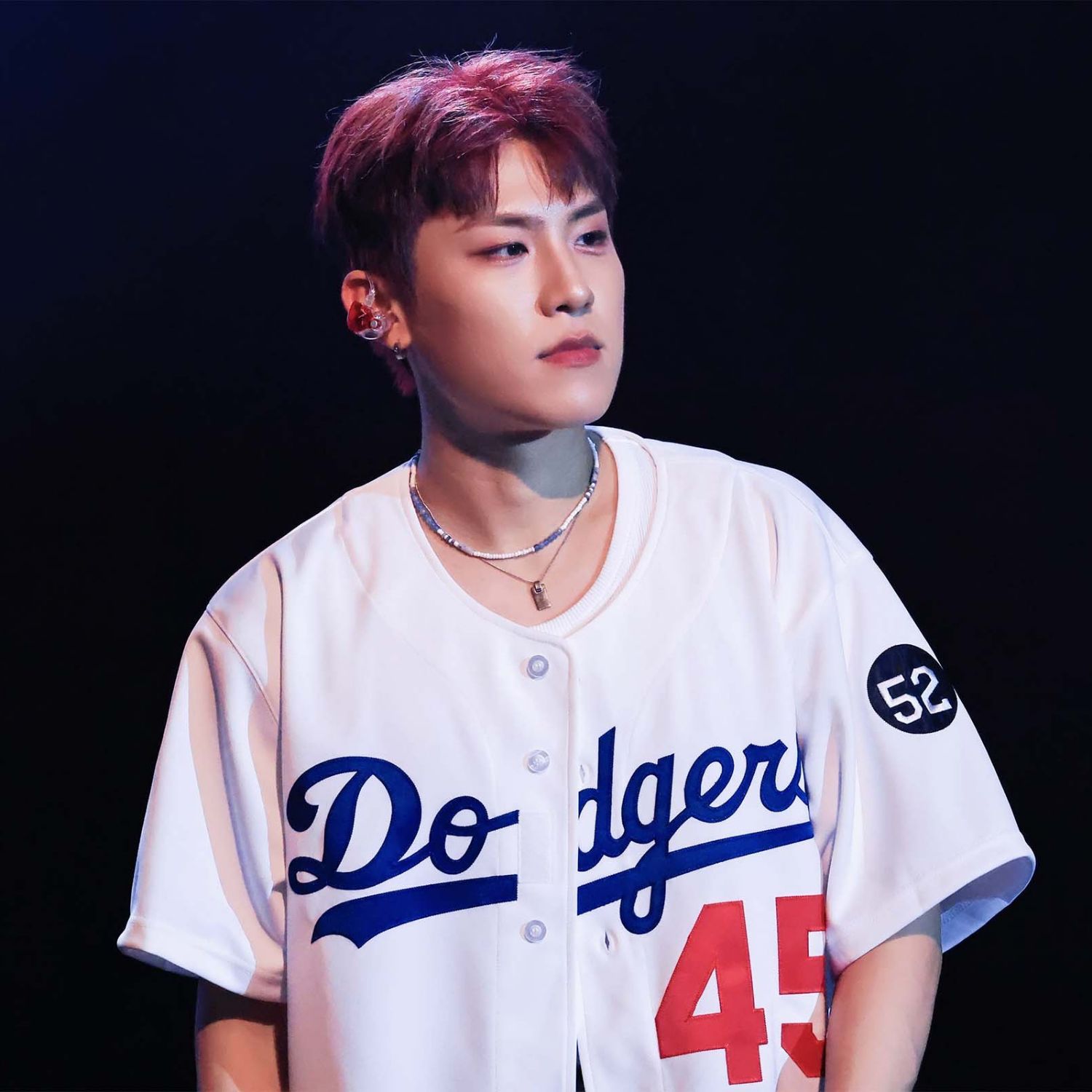 Behind-the-scenes cut of Park Woojin (AB6IX)