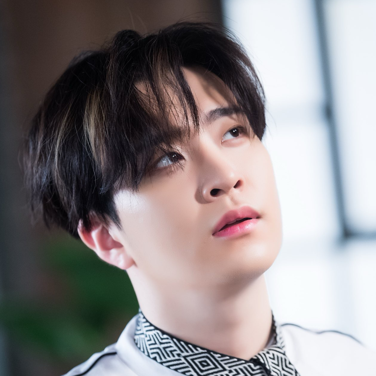 A moment captured by Youngjae (GOT7)'s fan