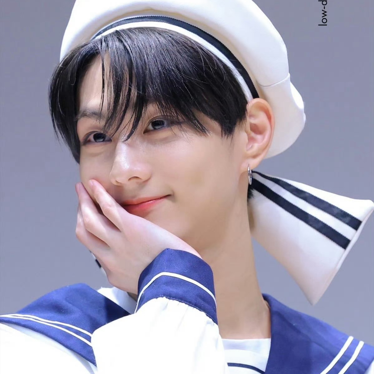 Latest photo of Jungwon (ENHYPEN)