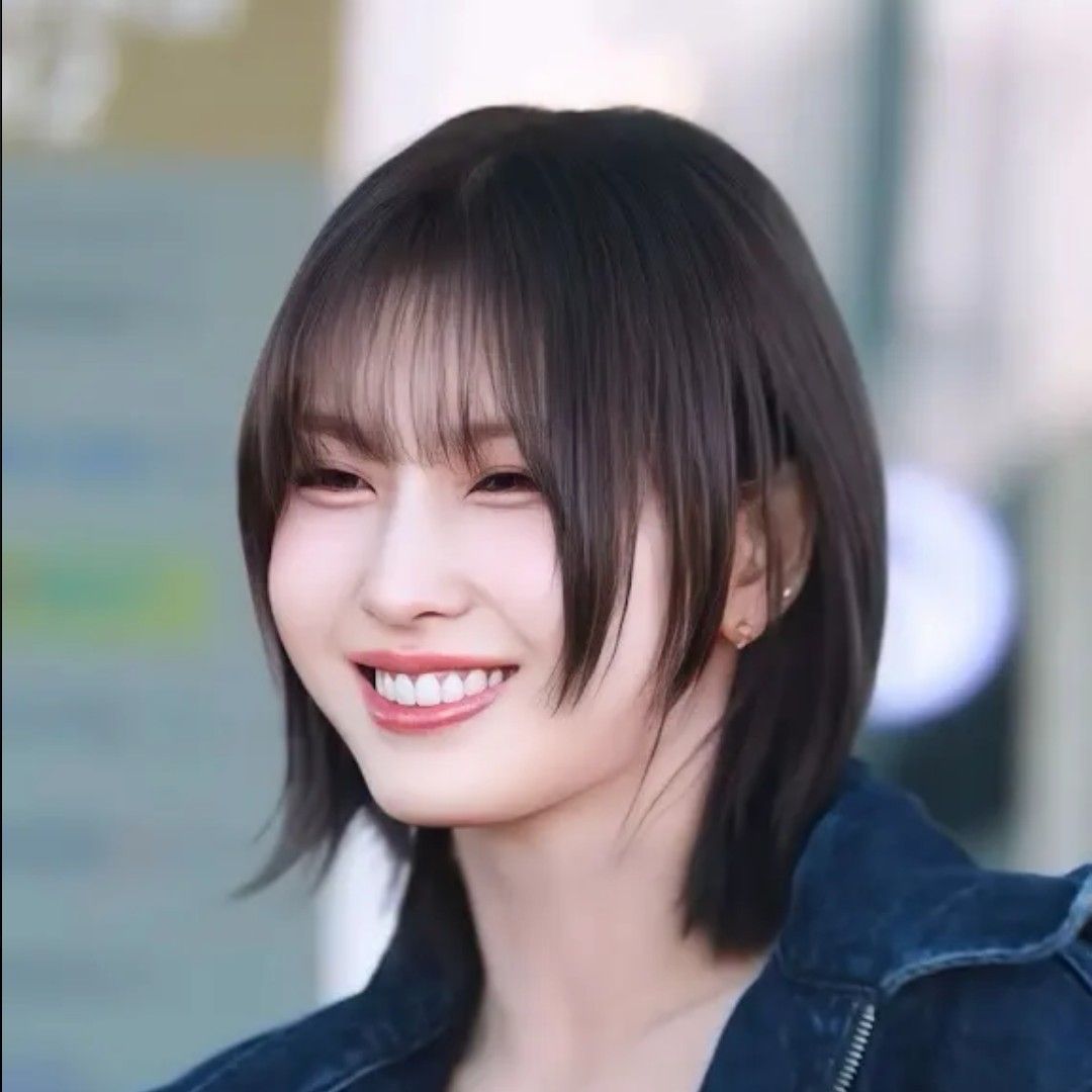 Momo (TWICE)的幕后花絮