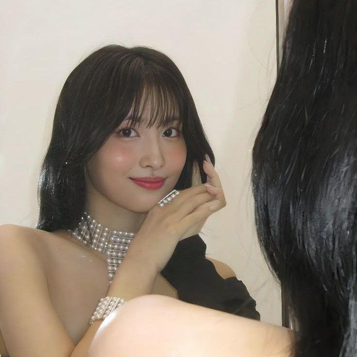 Momo (TWICE)的最新活動照片