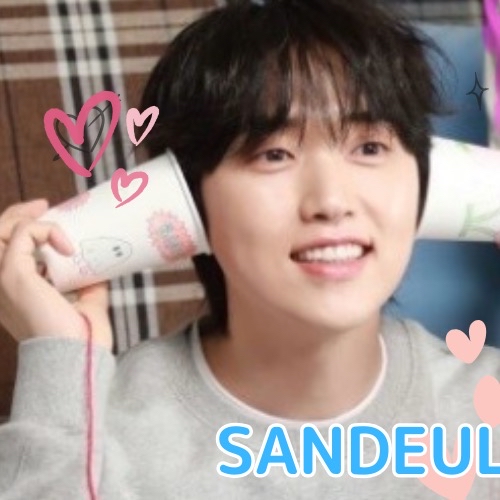 A moment captured by Sandeul (B1A4)'s fan