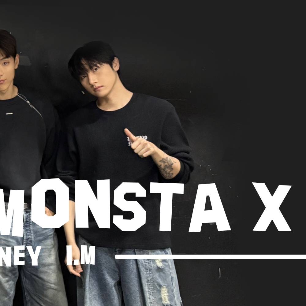 A moment captured by MONSTA X's fan