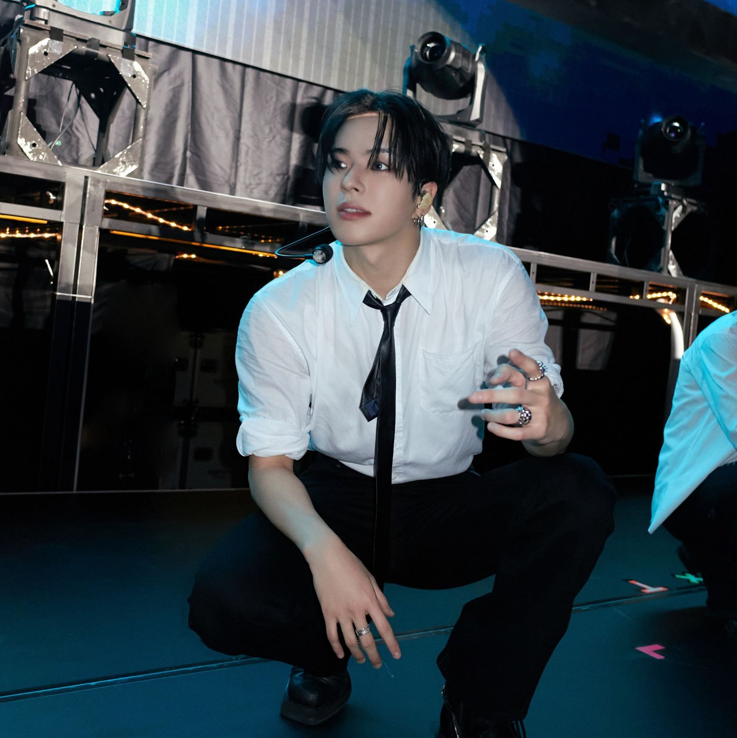 Behind-the-scenes cut of TREASURE