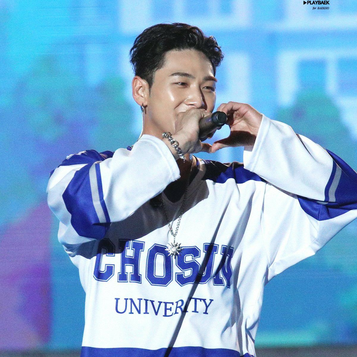 Behind-the-scenes cut of Baekho