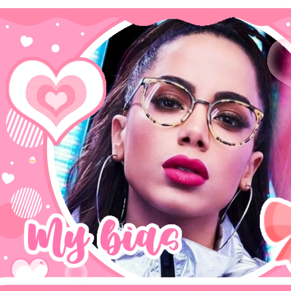 A moment captured by Anitta's fan
