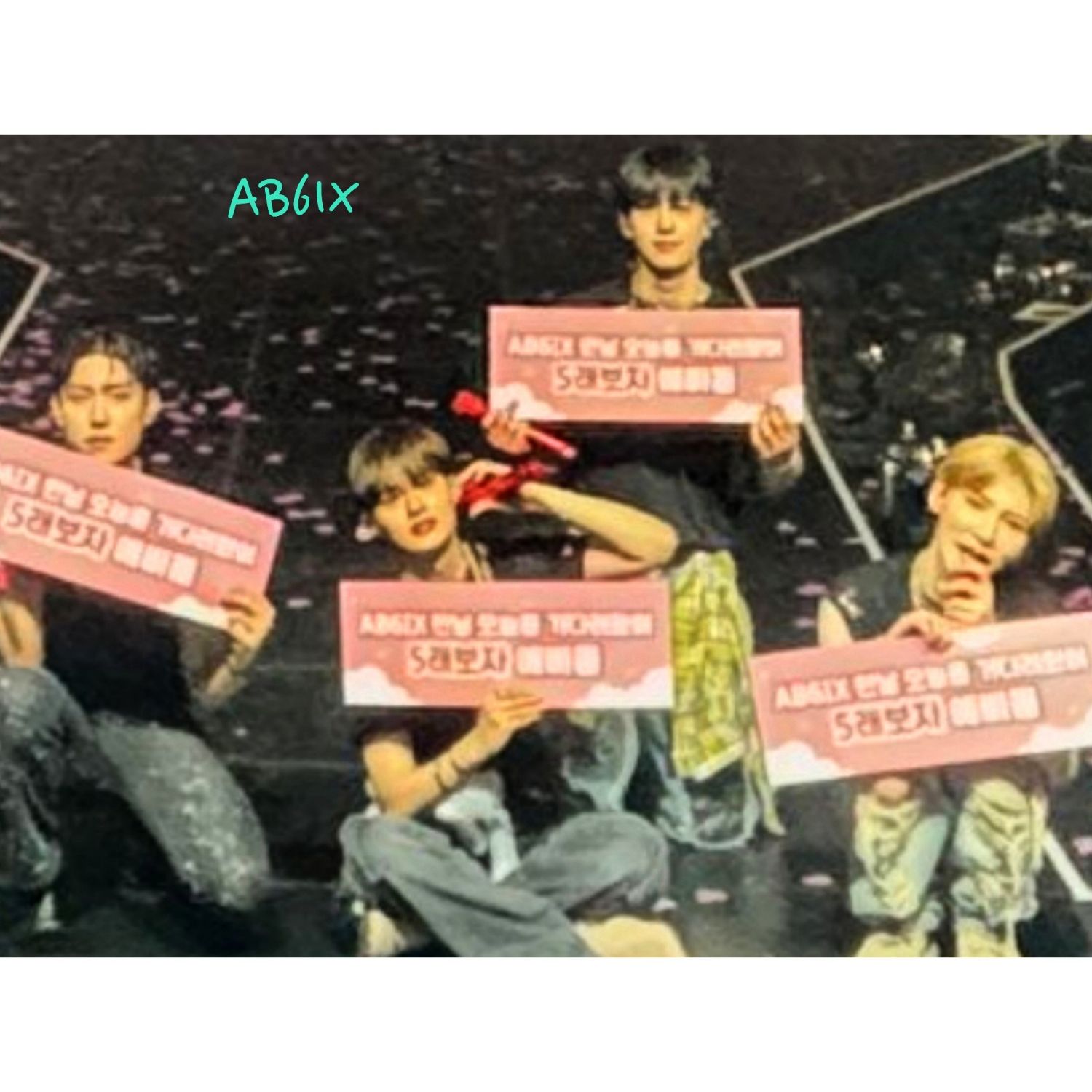 A moment captured by AB6IX's fan