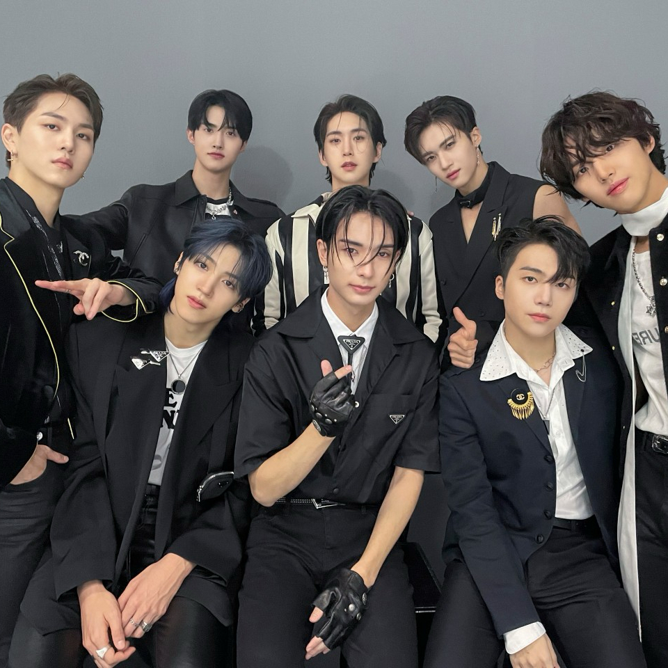 Behind-the-scenes cut of PENTAGON