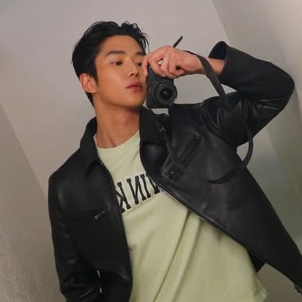 Behind-the-scenes cut of Rowoon