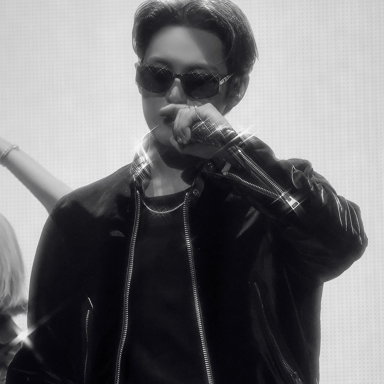 A moment captured by Mingyu (SEVENTEEN)'s fan