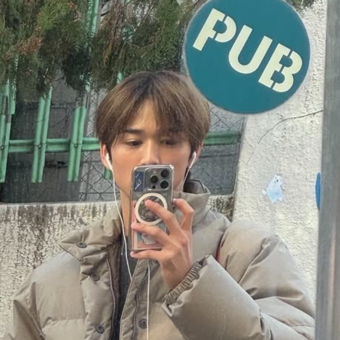 A moment captured by Goto Takeru (INI)'s fan