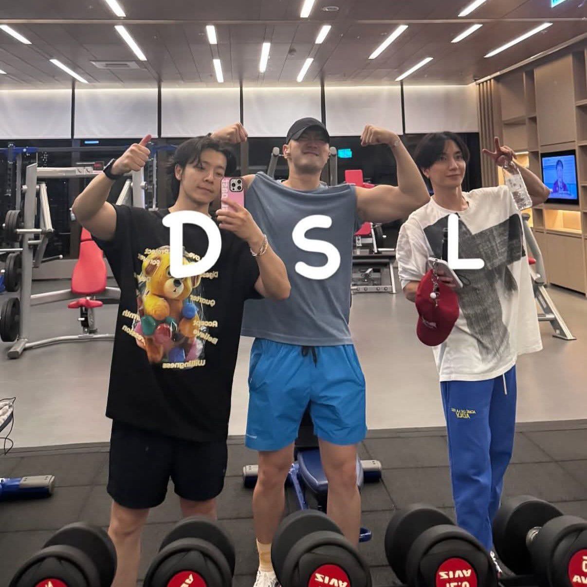 A moment captured by Siwon (Super Junior)'s fan