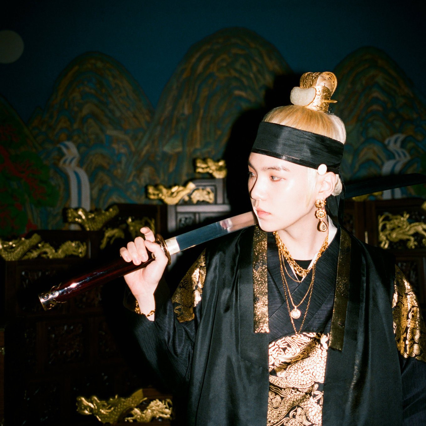 SUGA (BTS)の舞台裏ショット