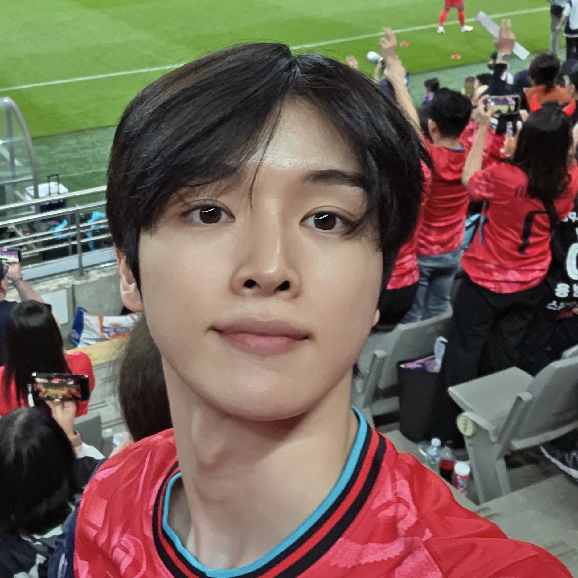 Latest photo of Sungchan (RIIZE)
