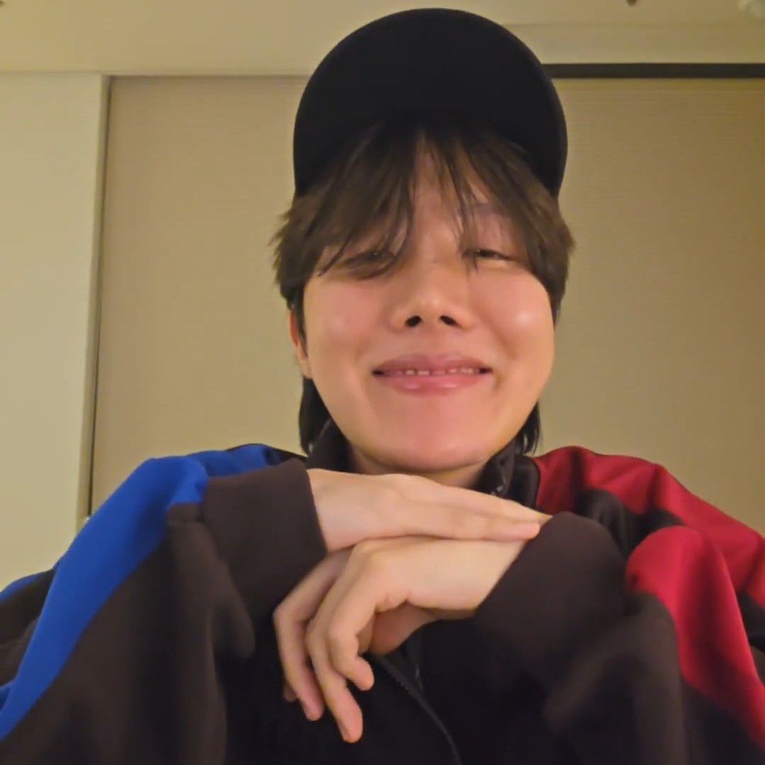 J-hope (防彈少年團)的幕後花絮