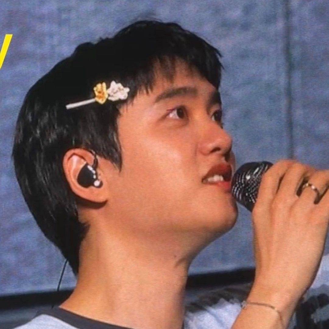 D.O. (EXO)粉絲拍下的瞬間