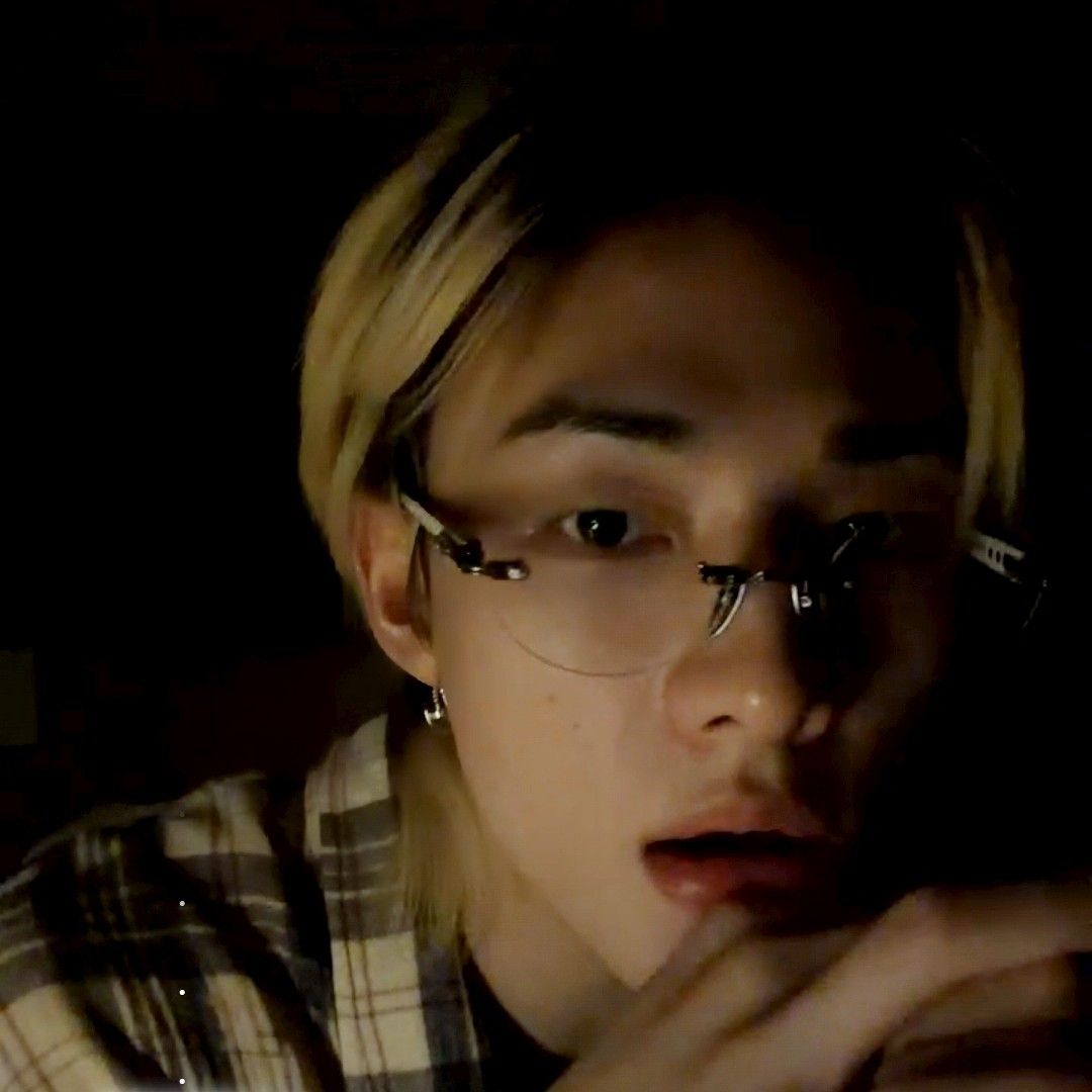 Latest photo of Hyunjin (Stray Kids)