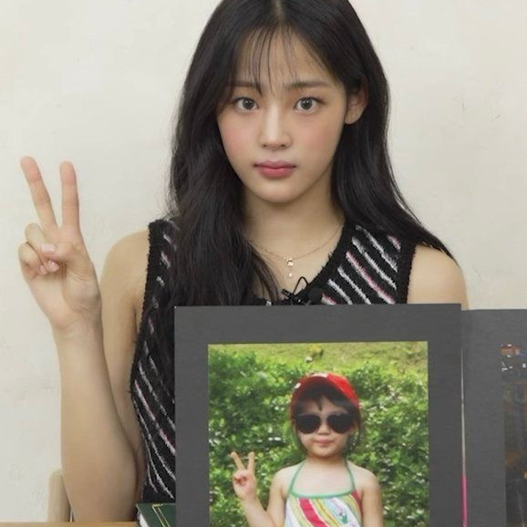 Behind-the-scenes cut of Minji (NewJeans)