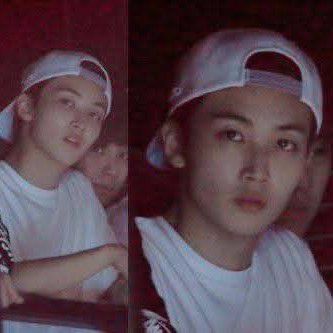 A moment captured by Jeonghan (SEVENTEEN)'s fan