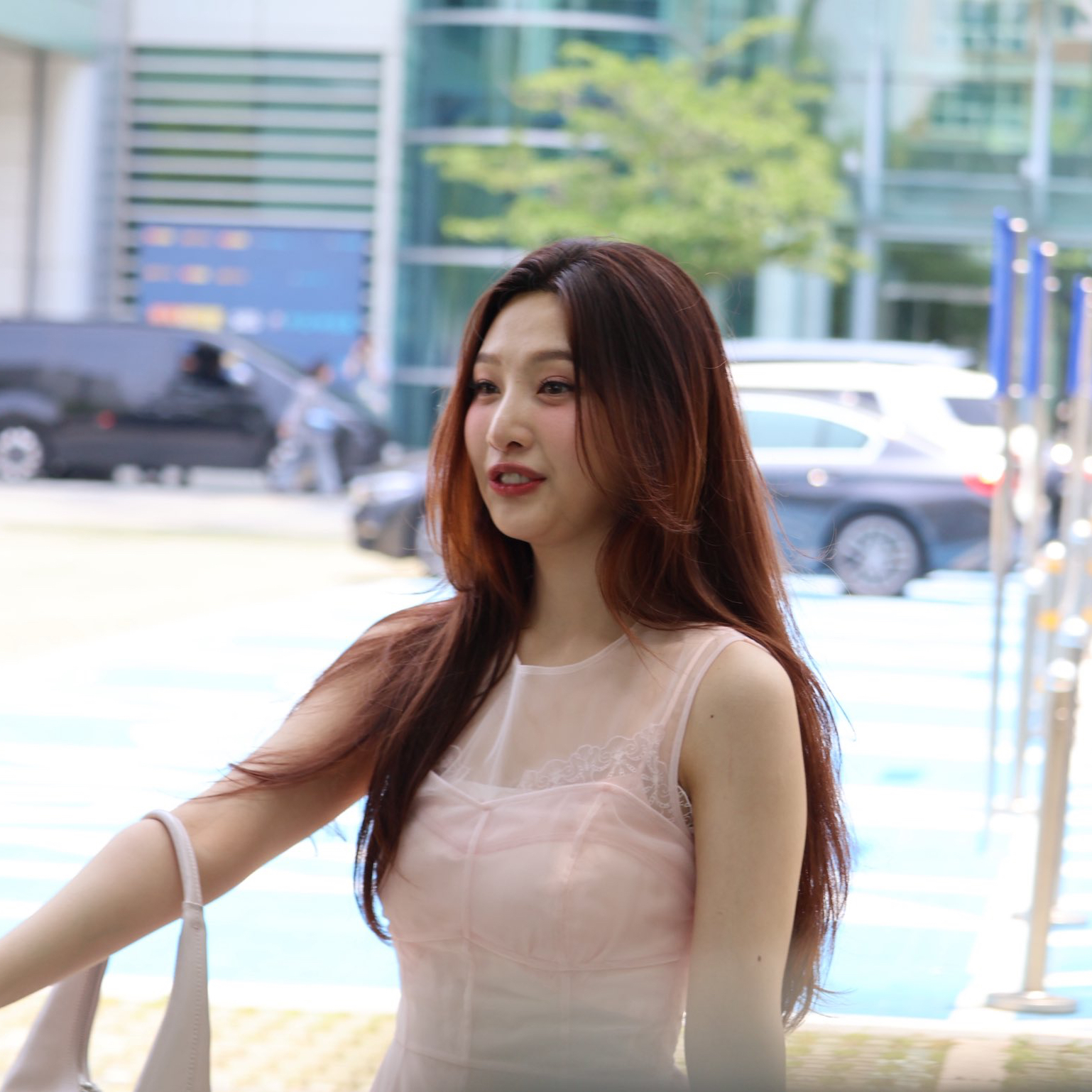 A moment captured by Joy (Red Velvet)'s fan