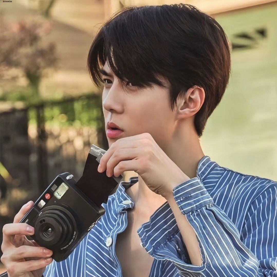 Latest photo of Sehun (EXO)
