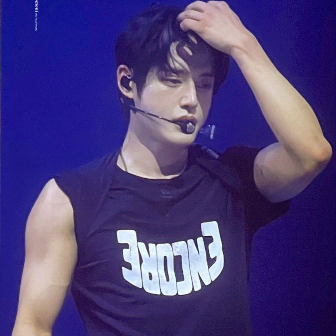 Behind-the-scenes cut of Kim Jiwoong (ZEROBASEONE)