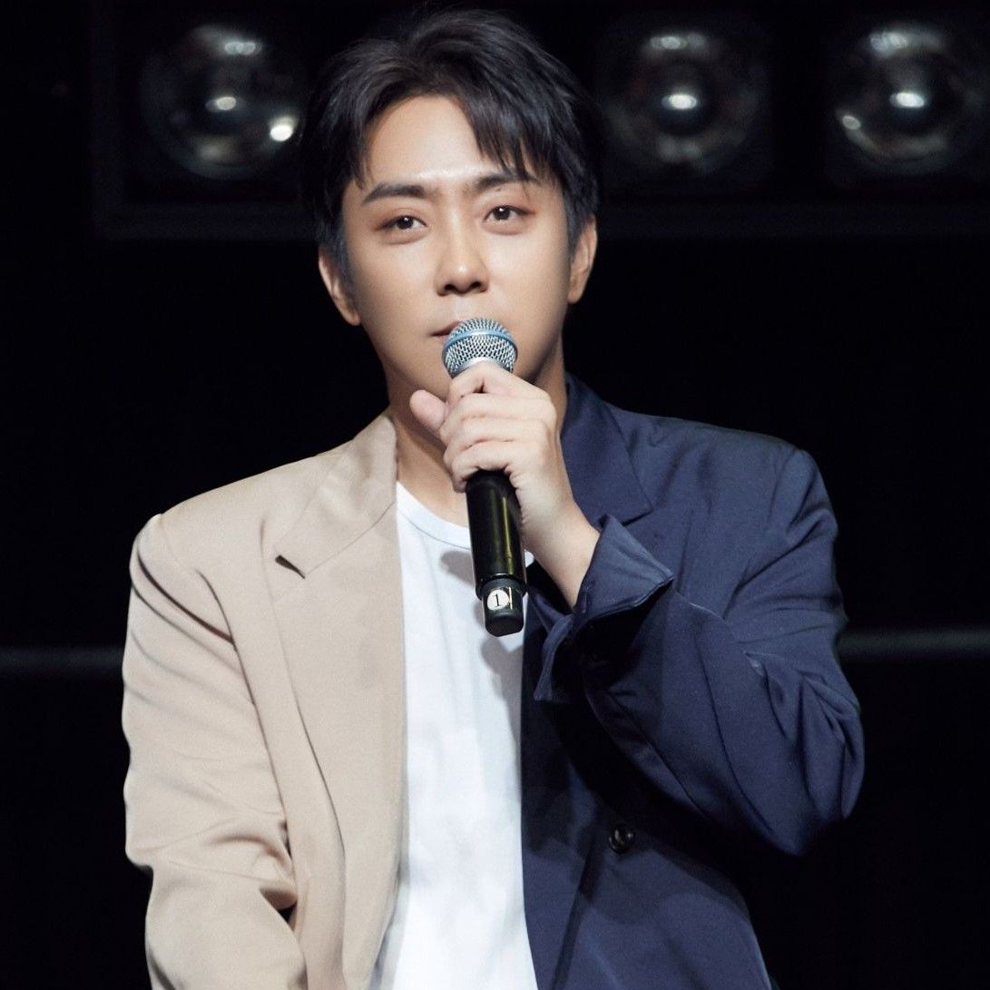 Recent activity shot of Eun Jiwon (SECHSKIES)