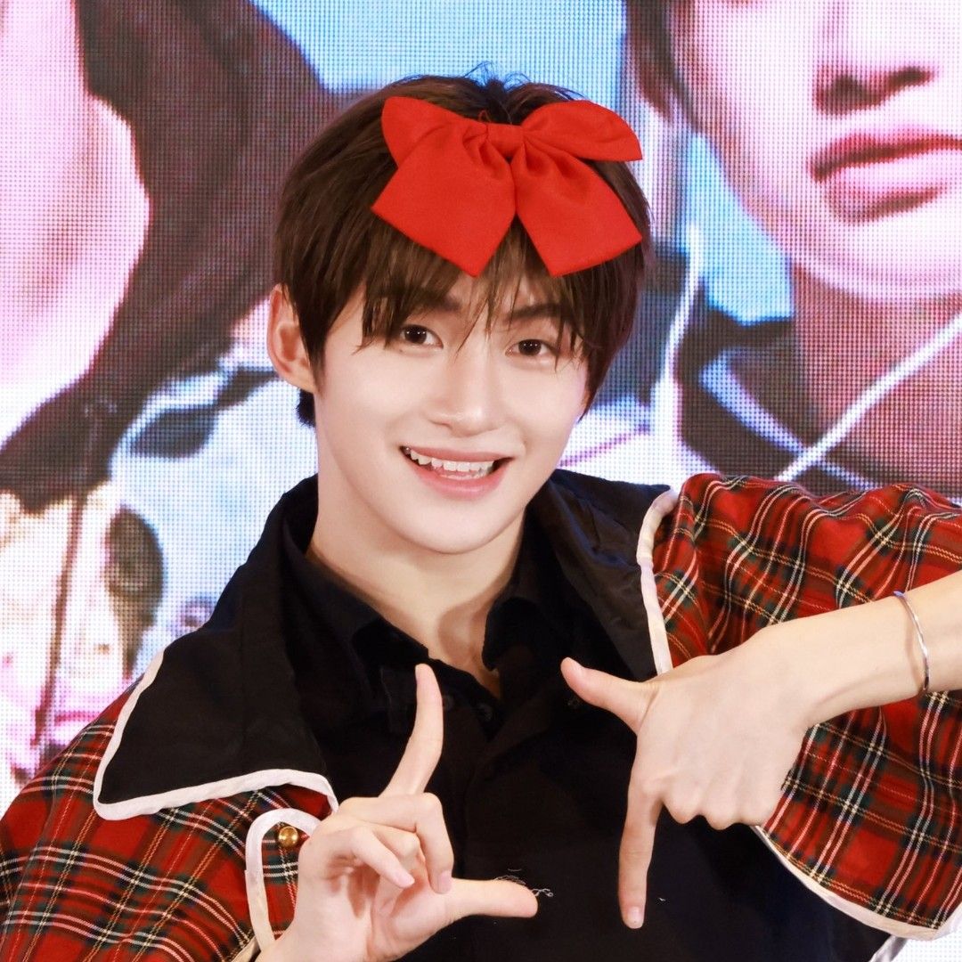 Latest photo of Jihoon (TWS)