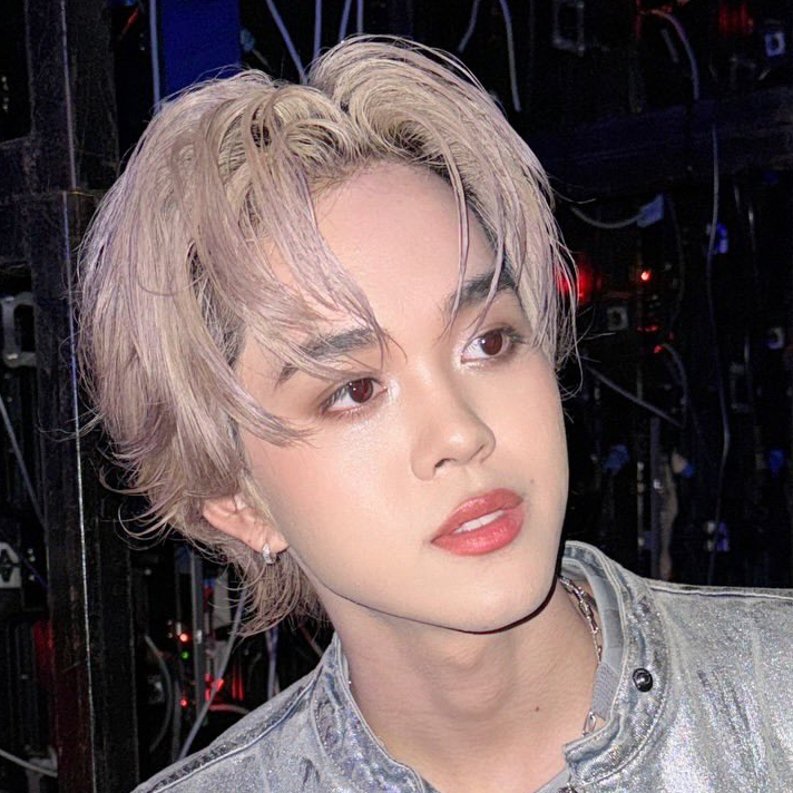 Behind-the-scenes cut of NexT1DE