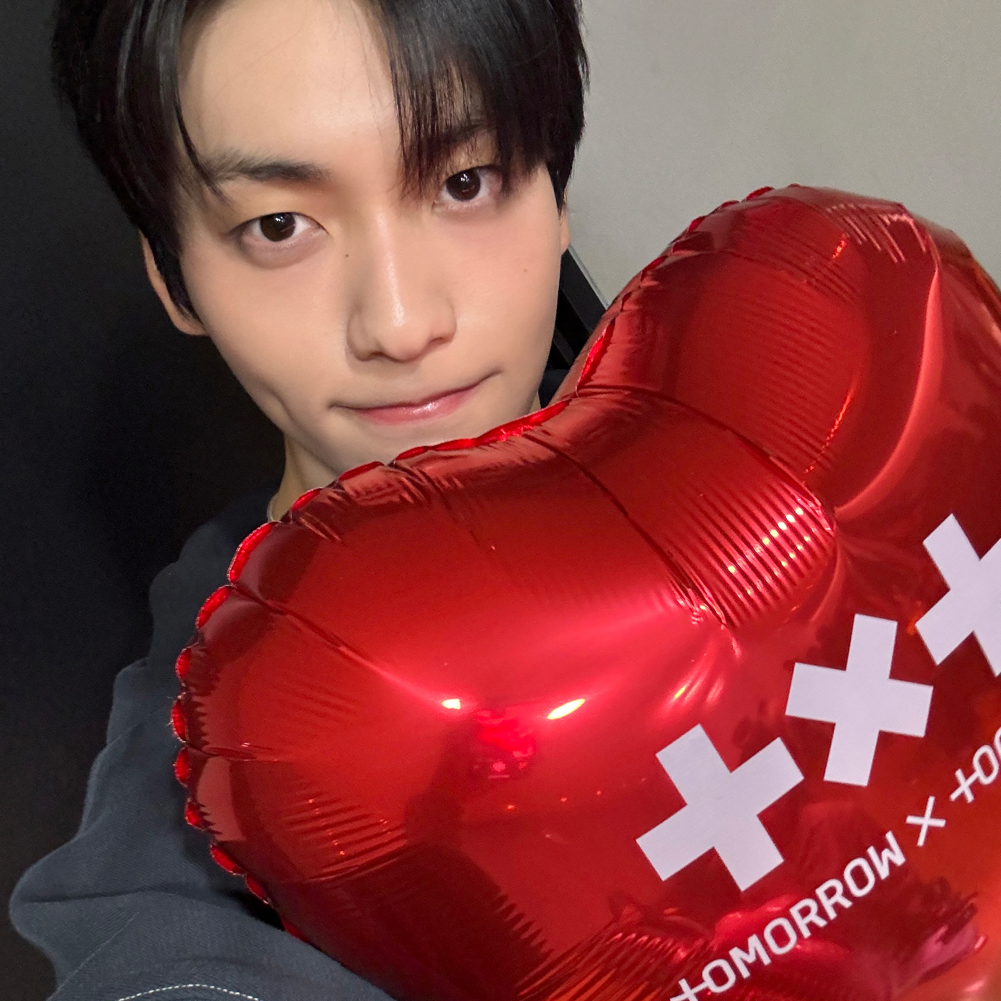 A moment captured by Soobin (TOMORROW X TOGETHER)'s fan