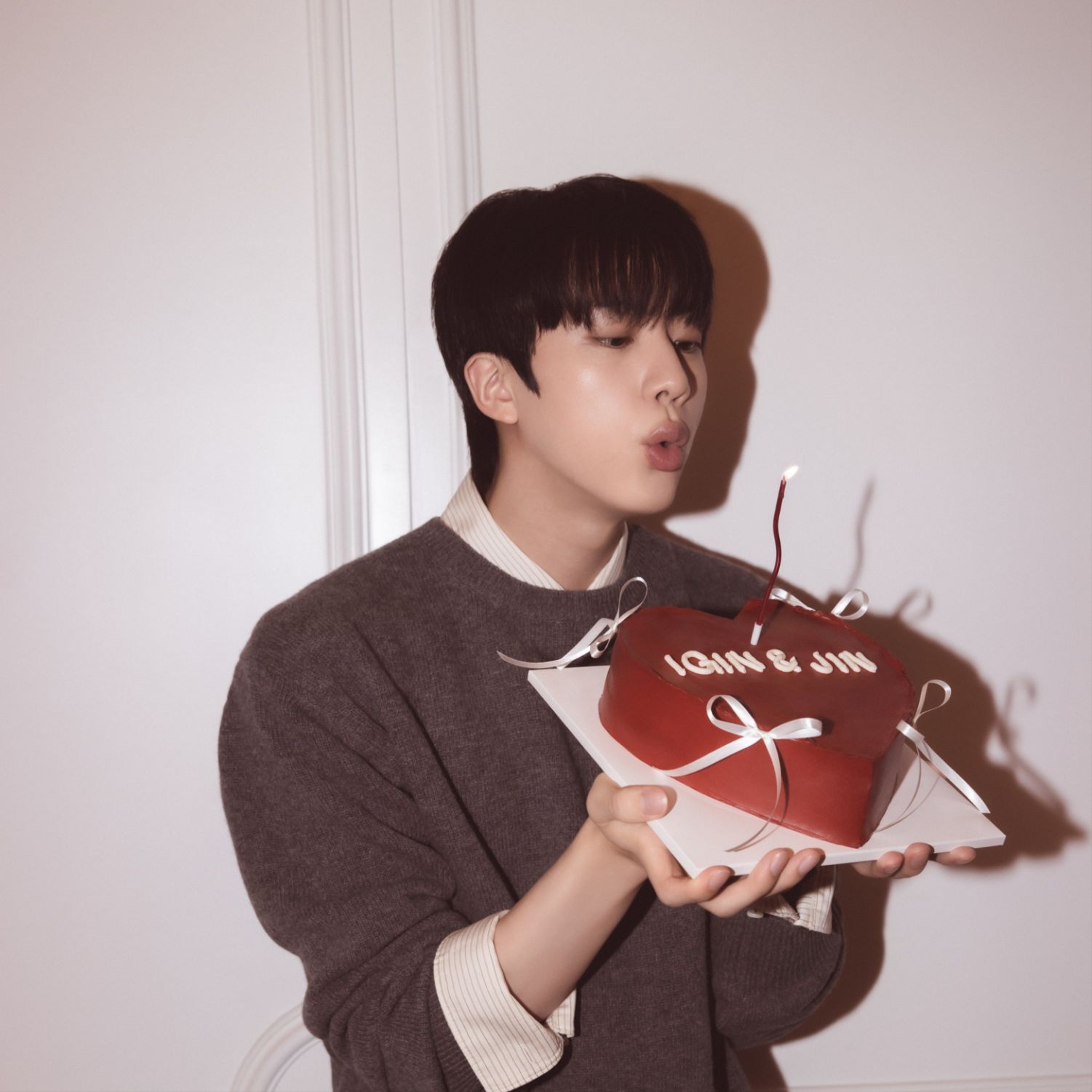 Jin (防弹少年团)的幕后花絮