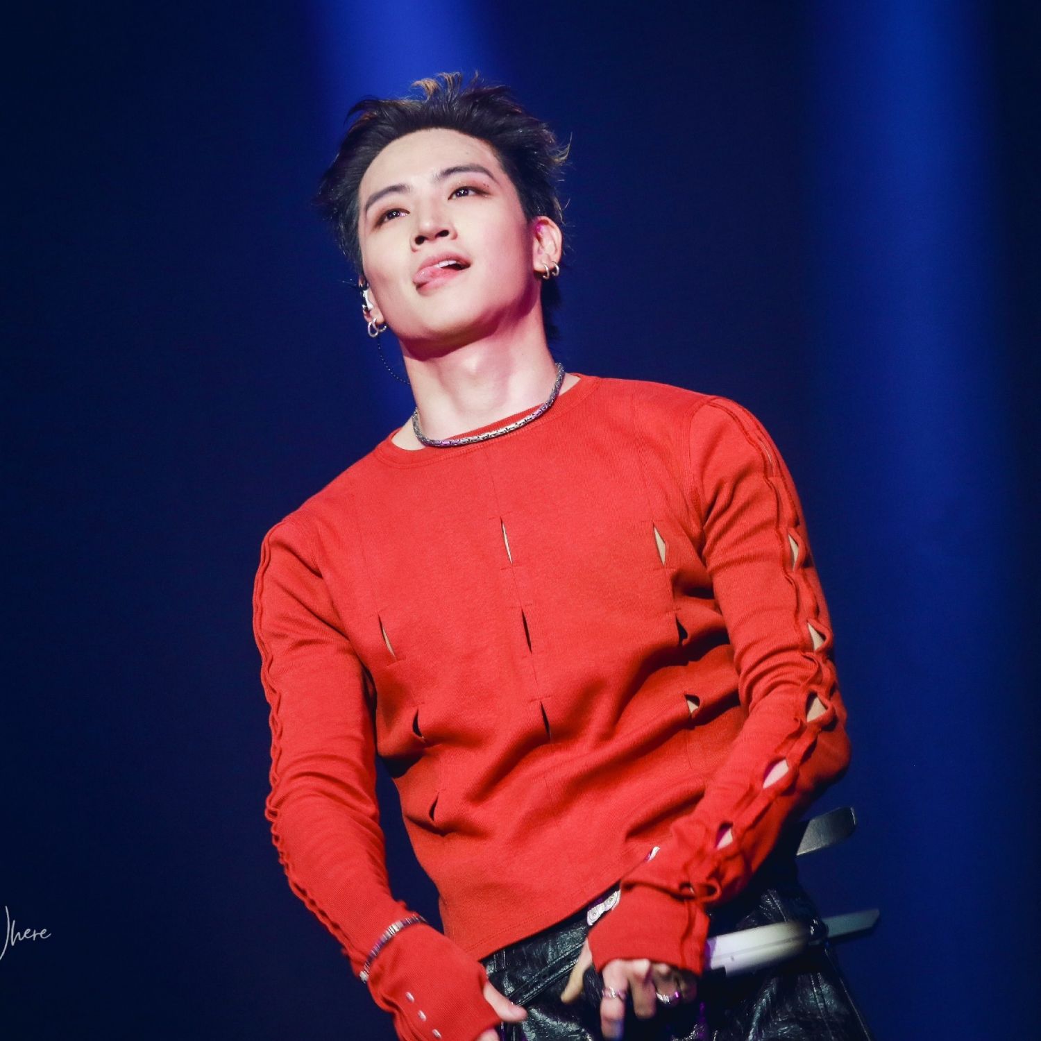 Recent activity shot of JAY B (GOT7)