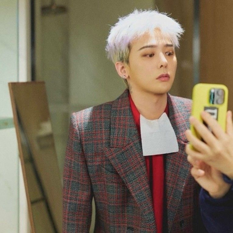 A moment captured by G-DRAGON (BIGBANG)'s fan