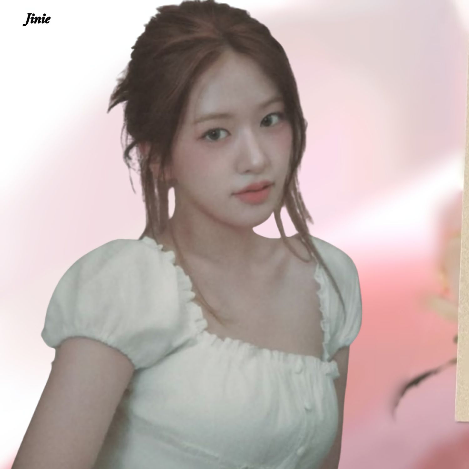 Latest photo of An Yujin (IVE)