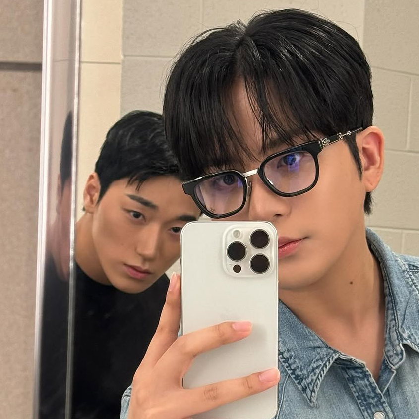 Recent activity shot of San (ATEEZ)