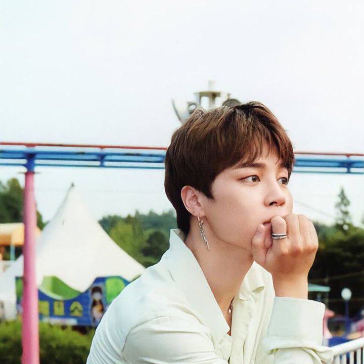 지민 (방탄소년단)의 비하인드 컷