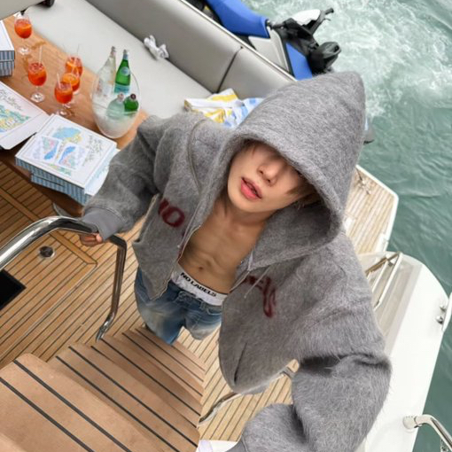 然竣 (TOMORROW X TOGETHER)粉丝拍下的瞬间