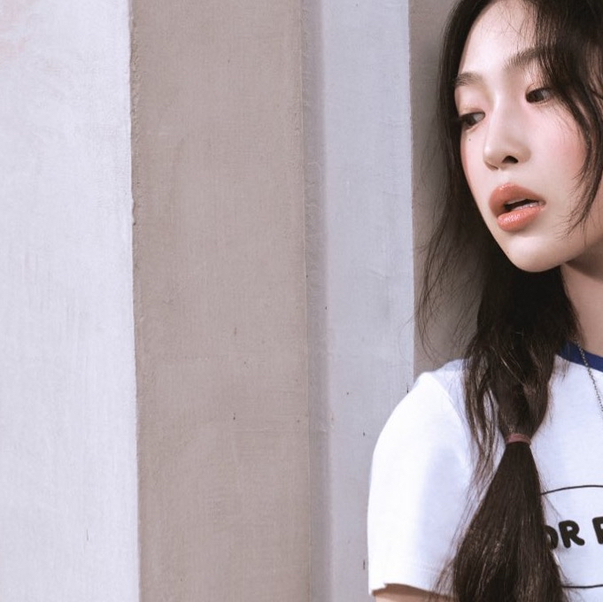 Behind-the-scenes cut of Beni (Baby DONT Cry)