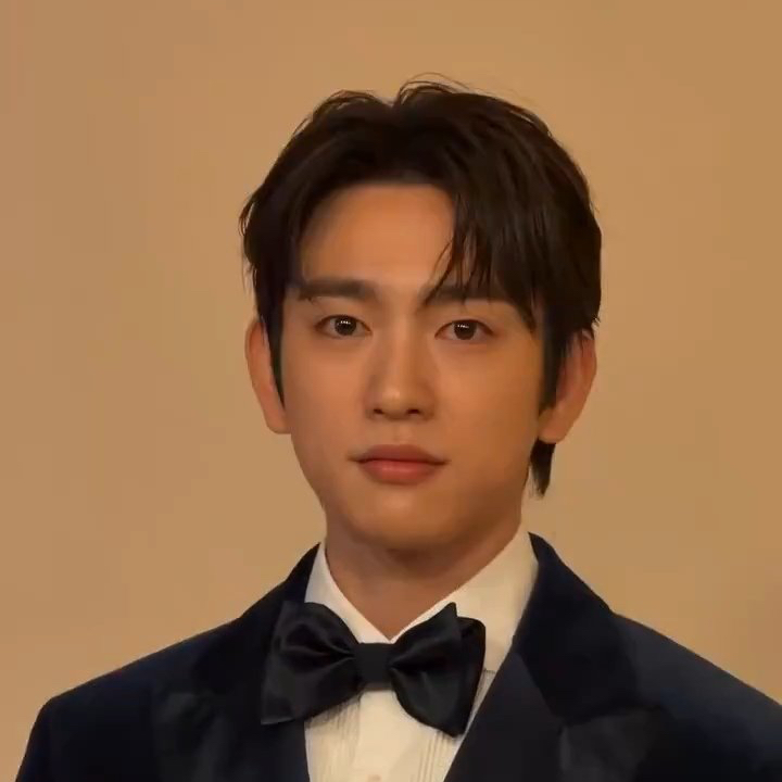 Recent activity shot of Jinyoung (GOT7)