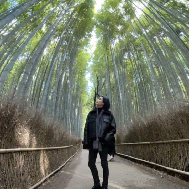 Latest photo of Jeonghan (SEVENTEEN)